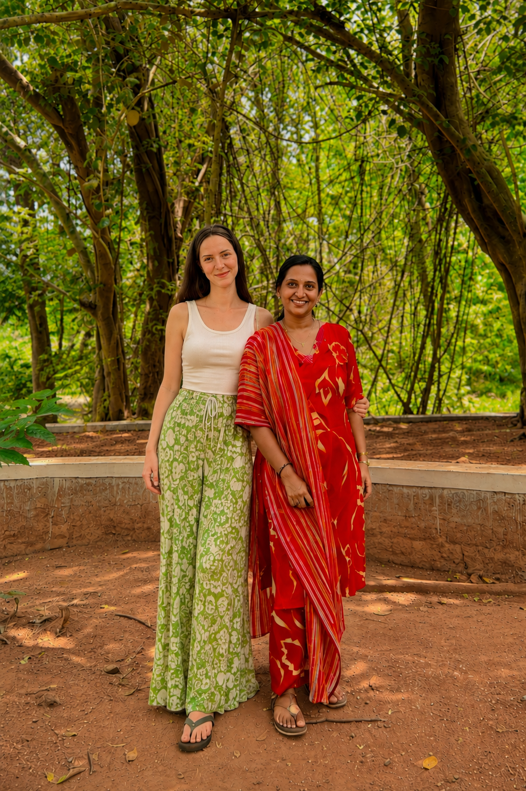 Alicia Heine und Dr. Nidhiya P.V. in Kerala, Indien